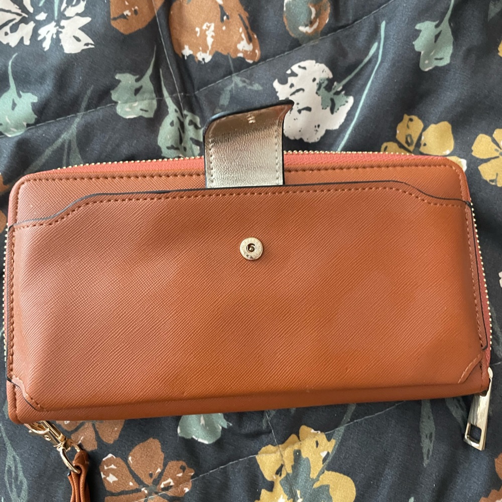 Brown zipper wallet